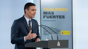 El CIS de marzo da la victoria al PSOE que amplia su distancia con un PP acosado por VOX