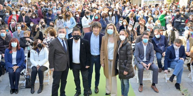 fiesta primer aceite jaen baeza jordi cruz