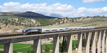 Tren linea linares almeria jaen