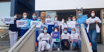 Cientos de enfermeras y fisioterapeutas de Andalucía exigen a la Junta acabar con el deterioro y precariedad en Atención Primaria
