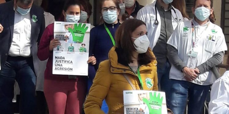 stop agresiones sanitarios