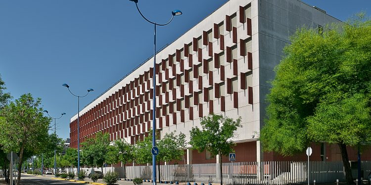 La Universidad de Sevilla cambia la fecha de los exámenes de recuperación de septiembre a julio