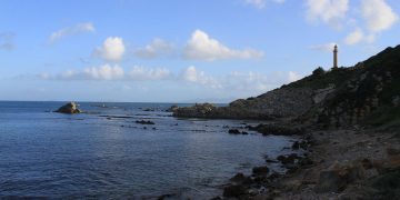 Aparece el cuerpo de una mujer en una playa de Algeciras