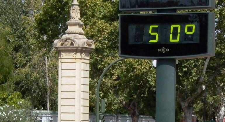 La ola de calor persistirá este domingo con máximas de 42º