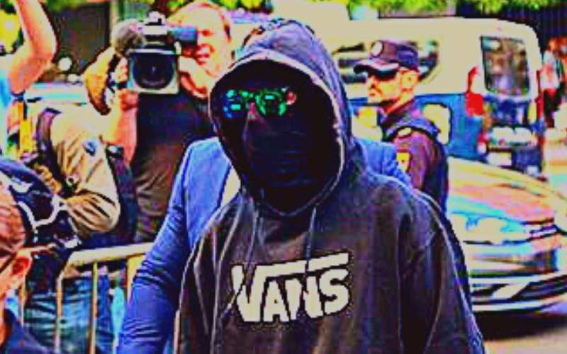 Cuco Falso Testimonio