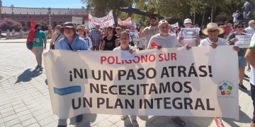 Nueva movilización de barrios pobres de Sevilla por cortes de luz