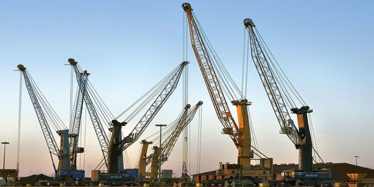 Grúas Puerto Huelva