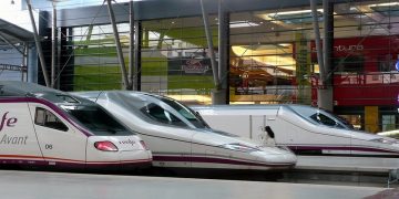 Trenes Alta Velocidad Estación Málaga