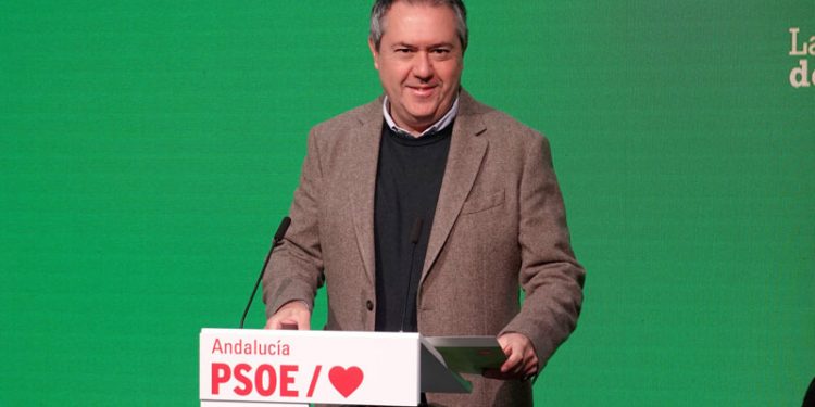 «A Moreno Bonilla la mayoría absoluta se le ha subido a la cabeza»