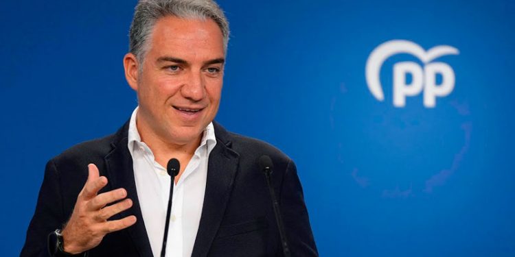 Bendodo en el punto de mira: Montero pregunta por qué la Consejería que dirigía «contrató con la empresa investigada» en el ‘caso Mediador’