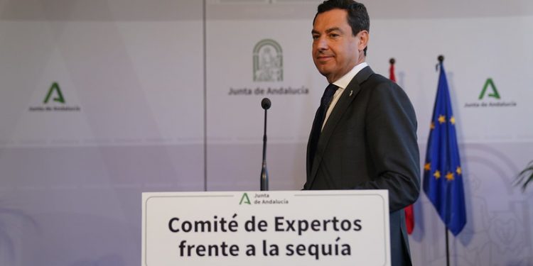 Juanma Moreno recula y se abre a modificar su plan de regadíos para Doñana