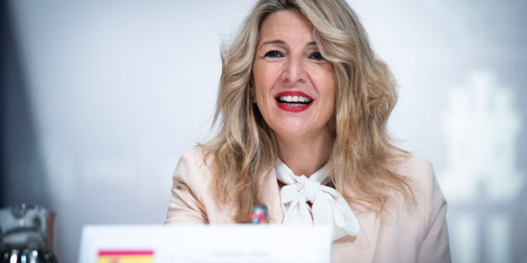 La Reforma Laboral y el turismo hacen que Andalucía lidere la bajada del paro en España