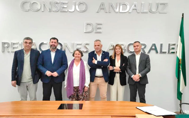 Acuerdo para el I convenio colectivo andaluz de ayuda a domicilio, que beneficia a más de 40.000 trabajadoras