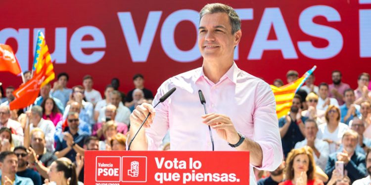 Pedro Sánchez anuncia 580 millones de euros para reforzar, robustecer y modernizar los 13.000 centros de atención primaria del país