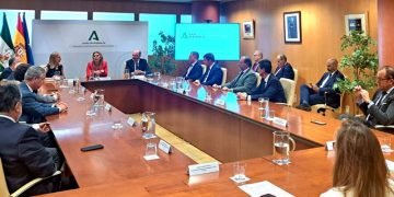 La Junta impulsará un Consejo Asesor Financiero Andaluz participado por las entidades bancarias