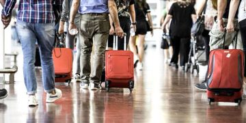 El Gobierno niega que el vuelo entre Sevilla y Madrid vaya a desaparecer: «Es una manipulación»