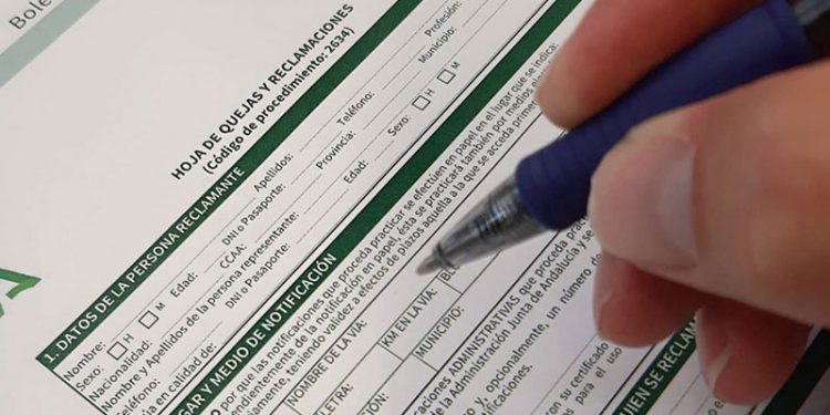 Andalucía registra una media de 1.100 reclamaciones mensuales en materia de consumo