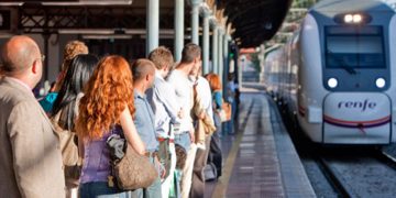 Andalucía registra más de 329.600 abonos gratuitos de Renfe en el último cuatrimestre