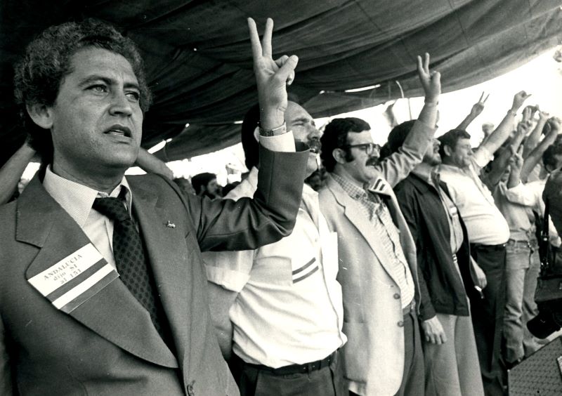 La Casa de la Provincia acoge una exposición fotográfica sobre el proceso autonómico andaluz