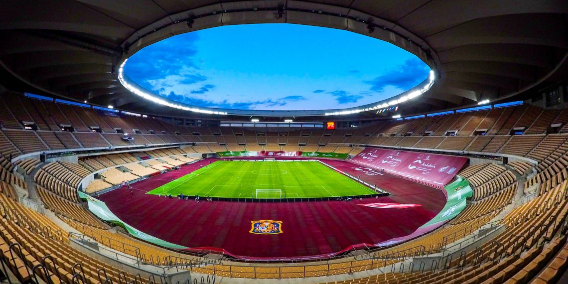 El empresario investigado por las comisiones en las obras del estadio de La Cartuja pasa a disposición judicial