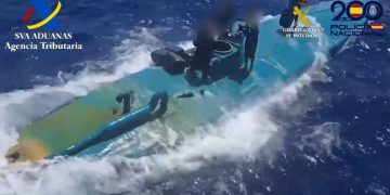 Interceptado un semisumergible que se dirigía hacia la costa gaditana