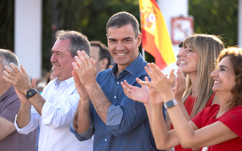 Sánchez, en Benalmádena: “Si todos los zurdos y zurdas votamos al PSOE, pinchará el grupo de la ultraderecha”