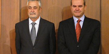 El Tribunal Constitucional anula las condenas de Chaves y Griñán en el caso ERE