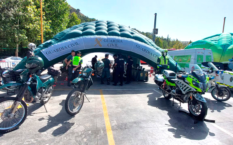 Detenida una persona en Sevilla por provocar un accidente durante La Vuelta y darse a la fuga