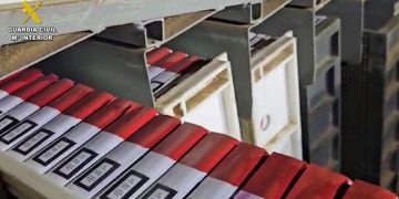 Detenidas diez personas en Cádiz por fabricar tabaco falsificado