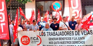UGT y CCOO convocarán huelga en septiembre para exigir a la Junta el convenio colectivo en las ITV