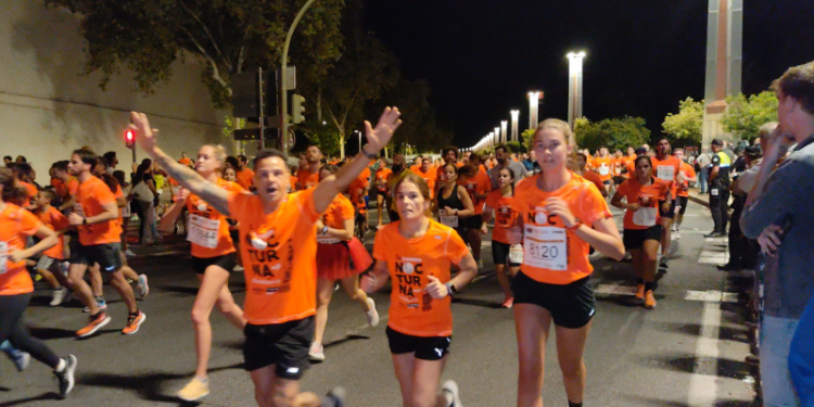 Carrera Nocturna Guadalquivir Sevilla