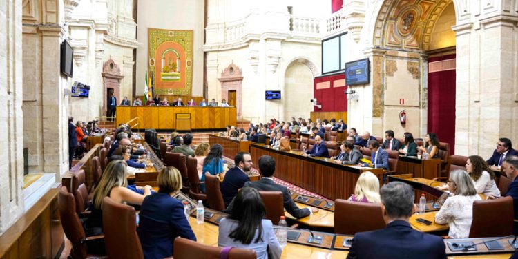 El Presupuesto de Andalucía para 2025 será de 48.836 millones de euros