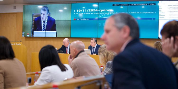 La Diputación de Sevilla aprueba su «presupuesto más alto de la historia» para 2025