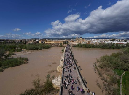 Ríos en niveles rojos en la provincia de Sevilla
