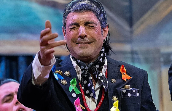 Antonio “El Bizcocho”, del apodo heredado al éxito en el Carnaval de Cádiz