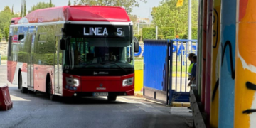 Consulta el nuevo horario de la Línea 5 en Dos Hermanas