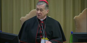 El cardenal Blase Cupich denuncia el racismo estructural de la política migratoria de Trump